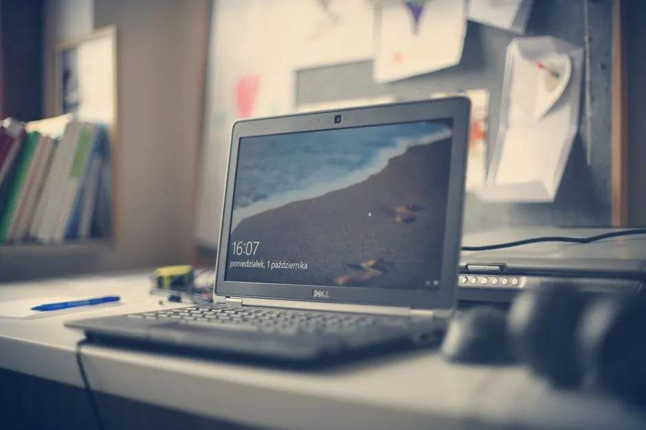 Dell Revives XPS 13 to Compete with MacBook Neo, Launching at 9